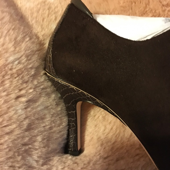 Donald J. Pliner Dark Brown Heeled Boots - Picture 3 of 8